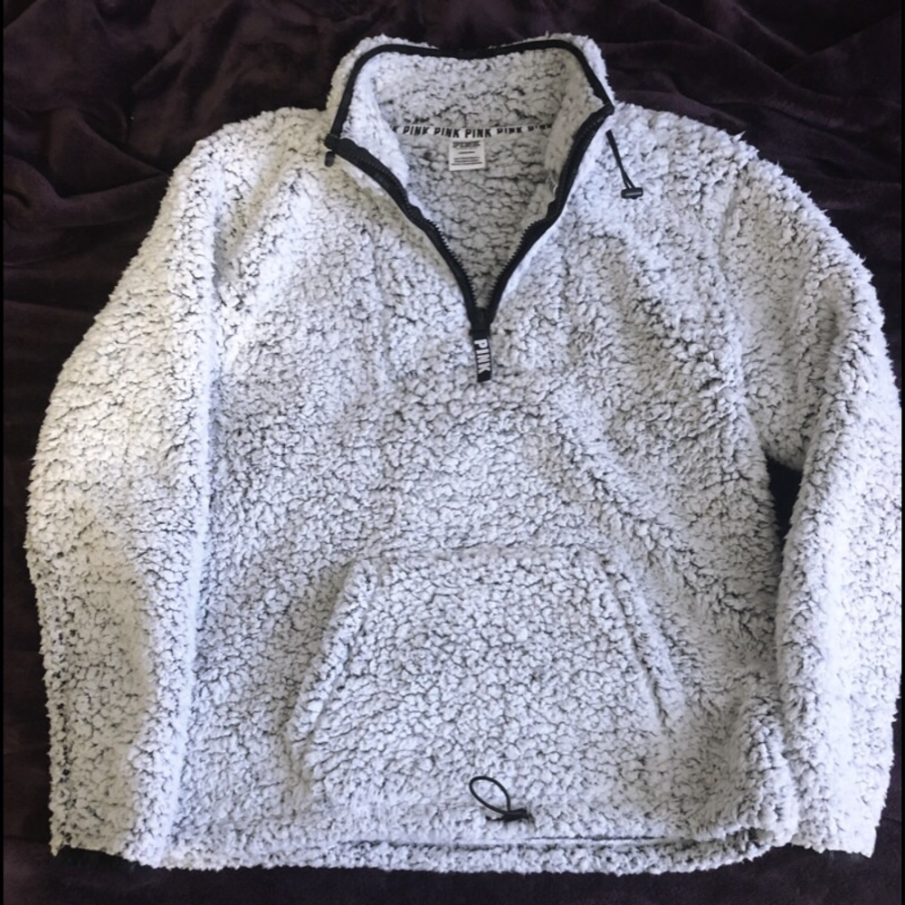 Victoria’s Secret Pink sherpa pullover